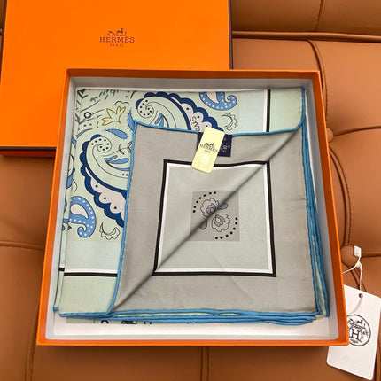 HERMES 25S SCARF 90 IN SILK 703671