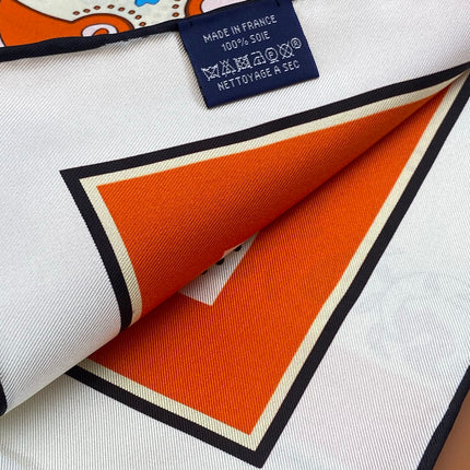 HERMES 25S SCARF 90 IN SILK 703669