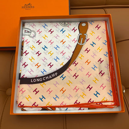 HERMES 25S SCARF 90 IN SILK 703679