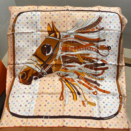 HERMES 25S SCARF 90 IN SILK 703679