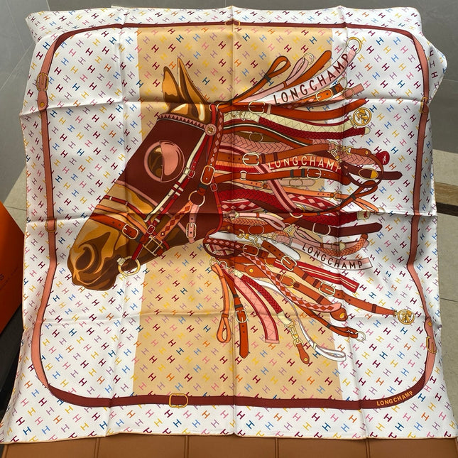 HERMES 25S SCARF 90 IN SILK 703680