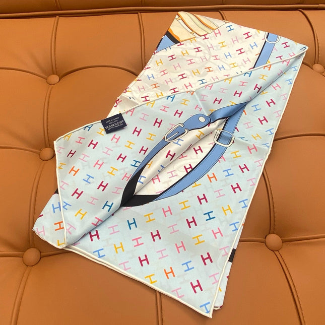 HERMES 25S SCARF 90 IN SILK 703681