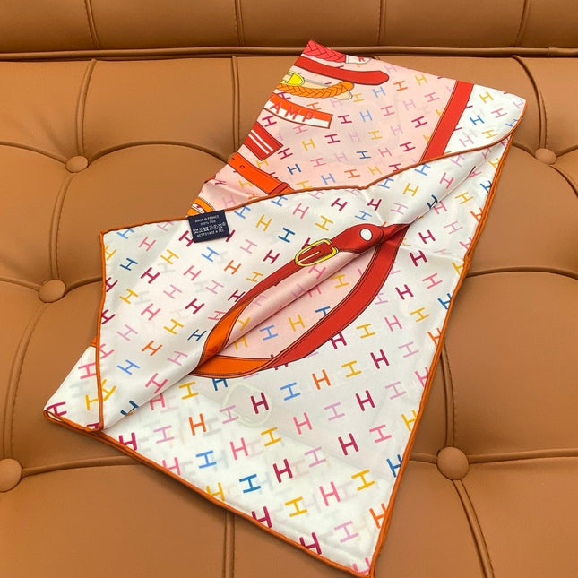 HERMES 25S SCARF 90 IN SILK 703682