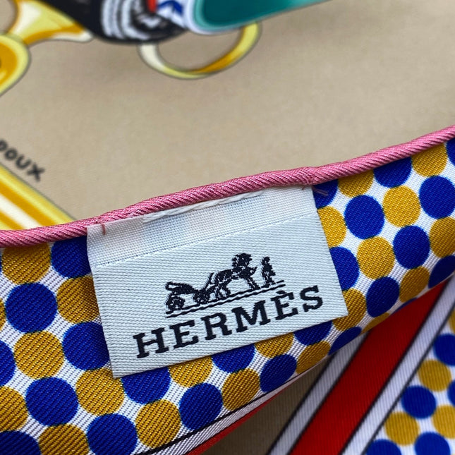 HERMES 25S SCARF 90 IN SILK 709678