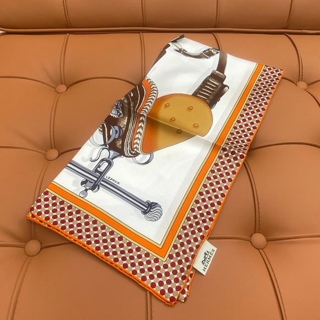 HERMES 25S SCARF 90 IN SILK 709679