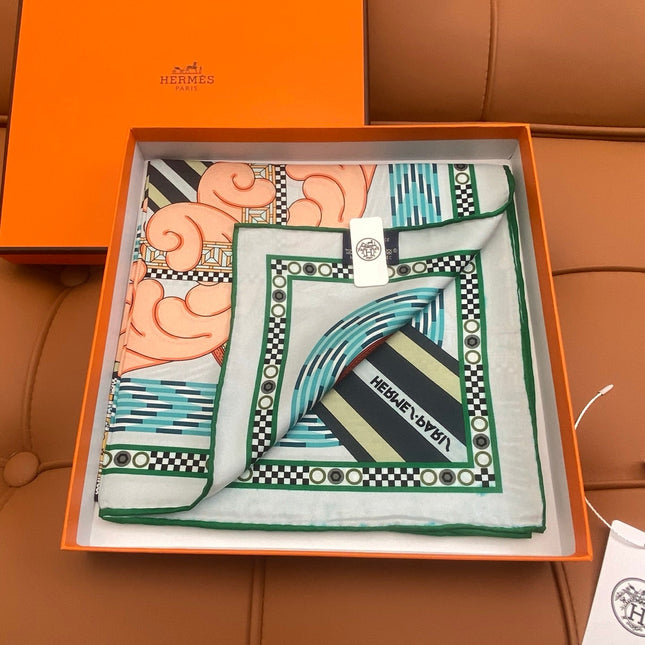 HERMES 25S SCARF 90 IN SILK 709683