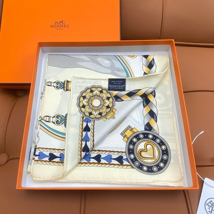 HERMES 25S SCARF 90 IN SILK 709686