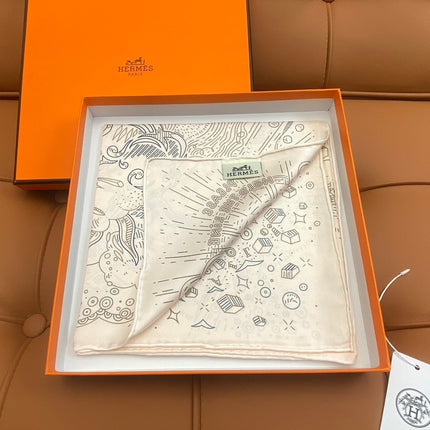HERMES 25S SCARF 90 IN SILK 709690
