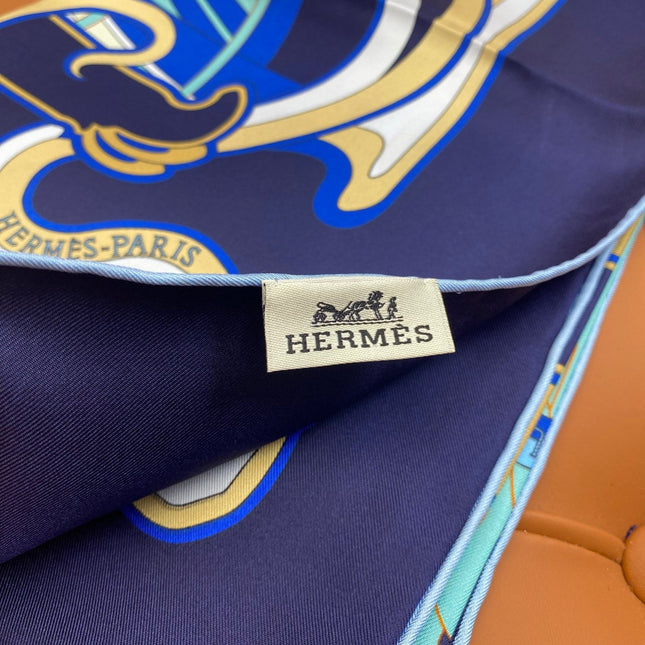 HERMES 25S SCARF 90 IN SILK 718489