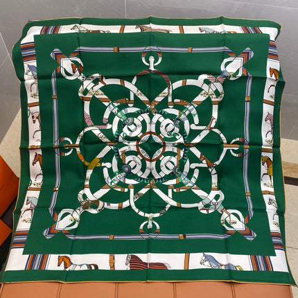HERMES 25S SCARF 90 IN SILK 718484