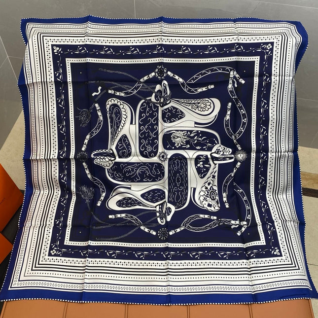 HERMES 25S SCARF 90 IN SILK 718485