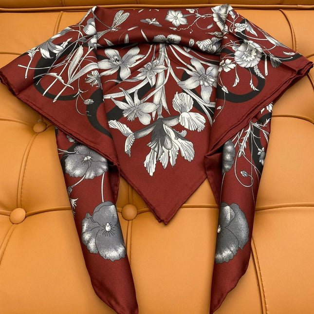 GUCCI 25S SCARF 90 IN SILK 718503