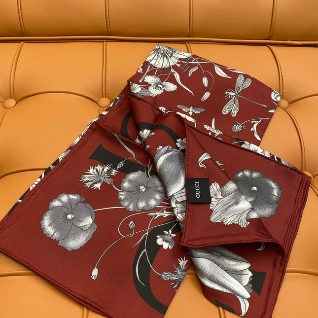 GUCCI 25S SCARF 90 IN SILK 718503