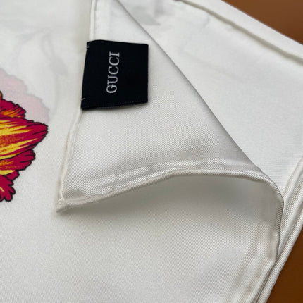 GUCCI 25S SCARF 90 IN SILK 718504