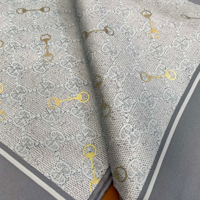 GUCCI 25S SCARF 90 IN SILK 718507
