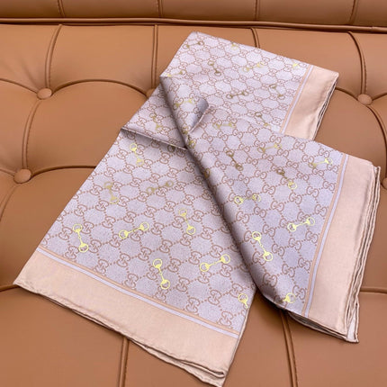 GUCCI 25S SCARF 90 IN SILK 718508