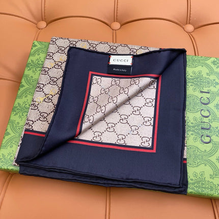 GUCCI 25S SCARF 90 IN SILK 718509