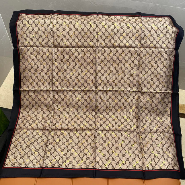 GUCCI 25S SCARF 90 IN SILK 718509