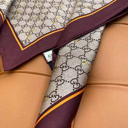 GUCCI 25S SCARF 90 IN SILK 718511