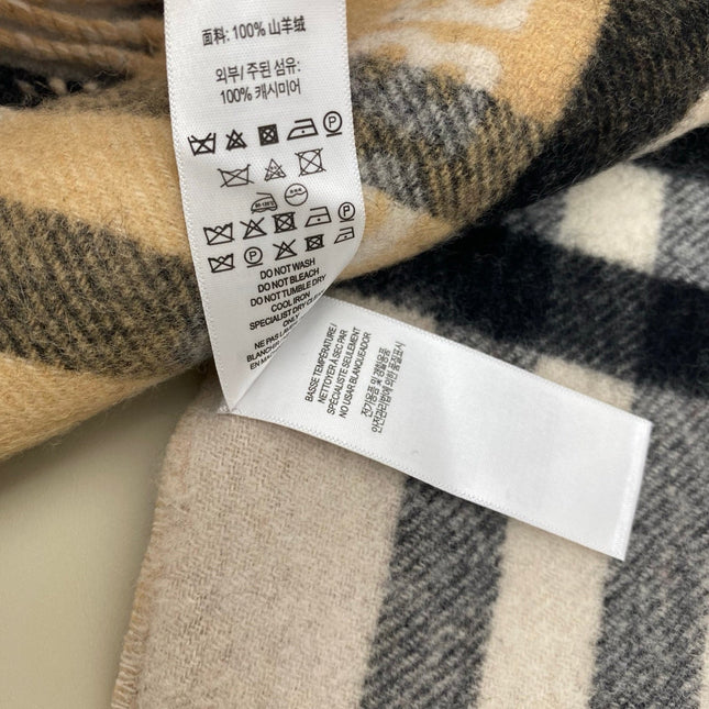 BURBERRY 25S SCARF 168 CM IN CASHMERE 935606