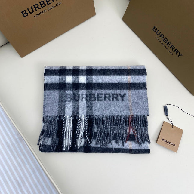 BURBERRY 25S SCARF 168 CM IN CASHMERE 935607