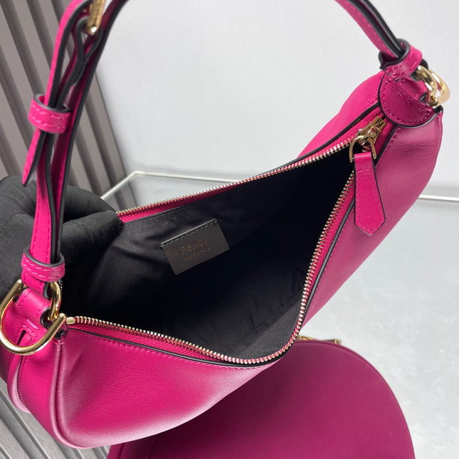 FENDIGRAPHY MEDIUM 29 IN BRIGHT PINK SMOOTH LAMBSKIN GOLD HARDWARE