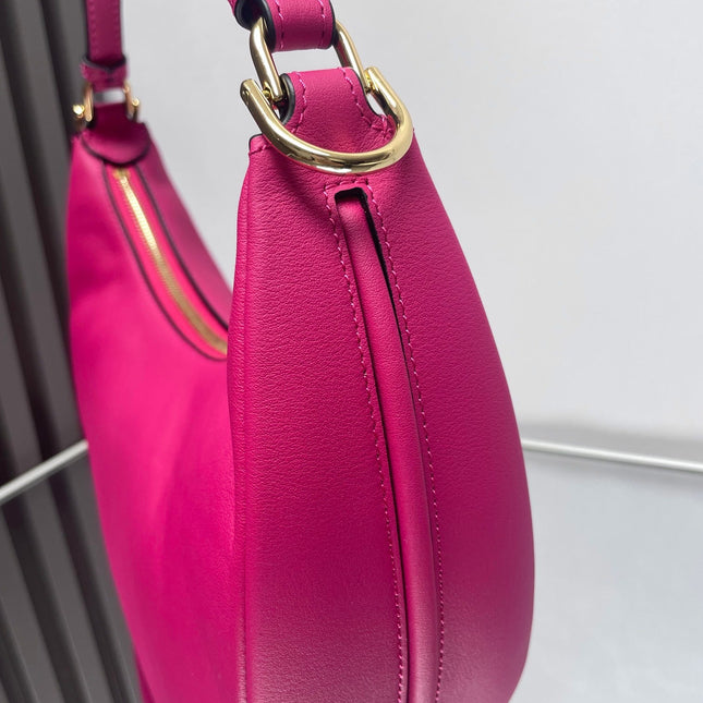 FENDIGRAPHY MEDIUM 29 IN BRIGHT PINK SMOOTH LAMBSKIN GOLD HARDWARE