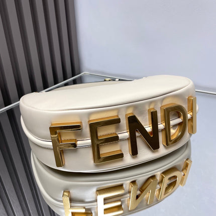 FENDIGRAPHY MEDIUM 29 IN WHITE SMOOTH LAMBSKIN GOLD HARDWARE