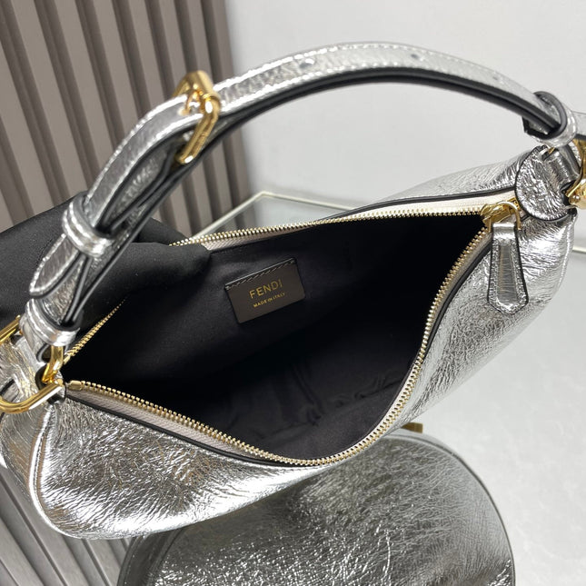 FENDIGRAPHY MEDIUM 29 IN SILVER METALLIC SMOOTH LAMBSKIN GOLD HARDWARE