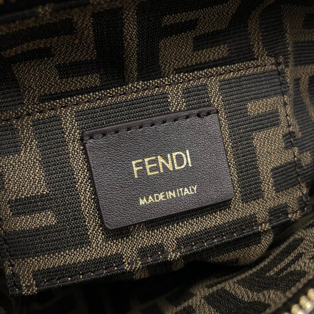 BY THE WAY MINI 18 IN BLACK EMBOSSED CALFSKIN GOLD HARDWARE