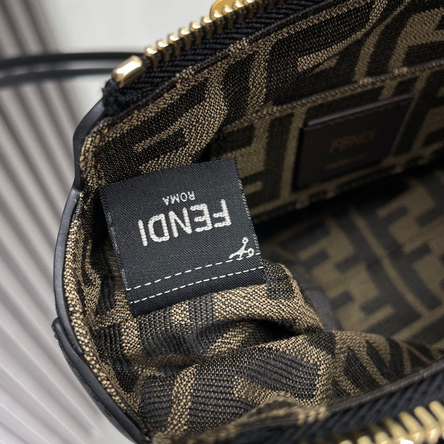 BY THE WAY MINI 18 IN BLACK EMBOSSED CALFSKIN GOLD HARDWARE