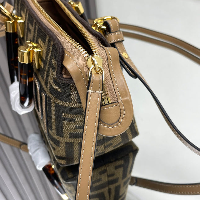 BY THE WAY MINI 18 IN SOYA BEAN JACQUARD FABRIC AND BROWN CALFSKIN TRIM