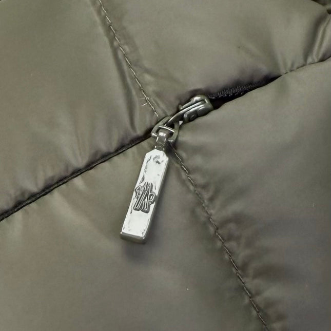 MONCLER 25S JACKET IN OLIVE GREEN 047