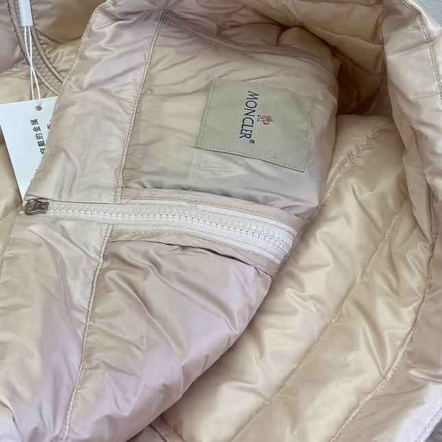 MONCLER 25S JACKET IN LIGHT PINK 045