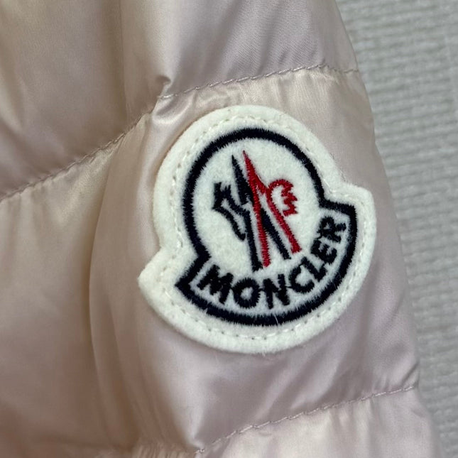 MONCLER 25S JACKET IN LIGHT PINK 045