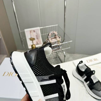 CD RUN SNEAKER 25S IN BLACK MESH FABRIC TWO-TONE SOLE