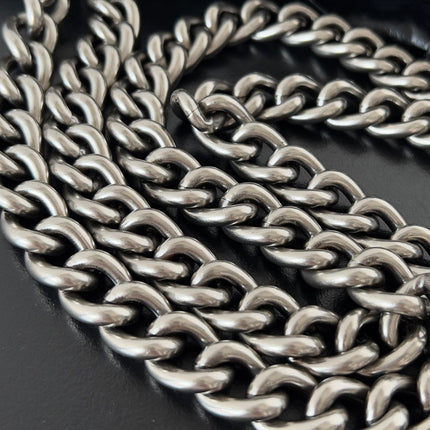 CRUSH LARGE TOTE BAG 46 IN BLACK QUILTED CALFSKIN SILVER HARDWARE