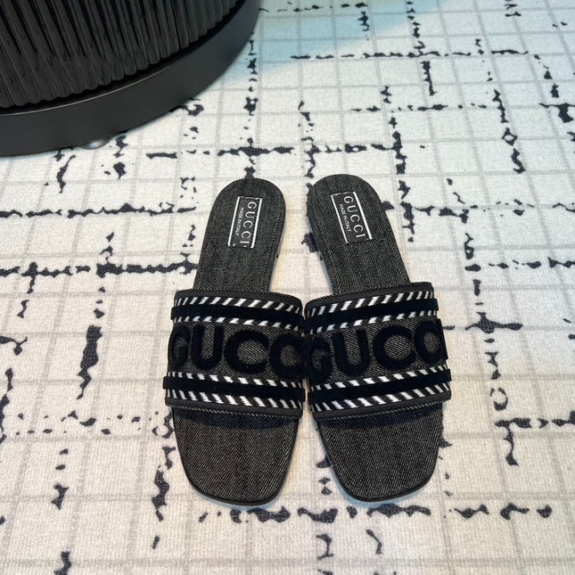 GG SLIDE SANDAL WITH GUCCI SCRIPT BLACK DENIM