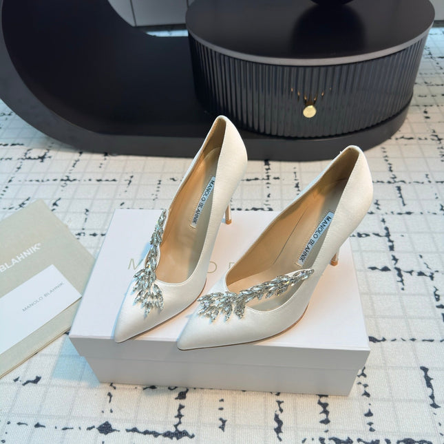 Lurum 90 White Satin Crystal Embellished Pumps 868664