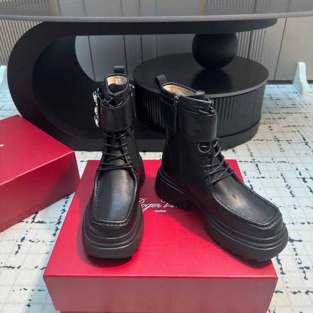 VIV' RANGERS ANKLE BOOTS IN BLACK CALFSKIN STRASS BUCKLE