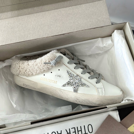 SUPER-STAR SABOTS IN WHITE CALFSKIN WITH GLITTER WHITE STAR