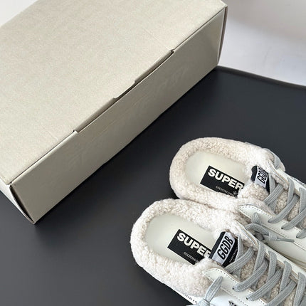 SUPER-STAR SABOTS IN WHITE CALFSKIN WITH GLITTER WHITE STAR