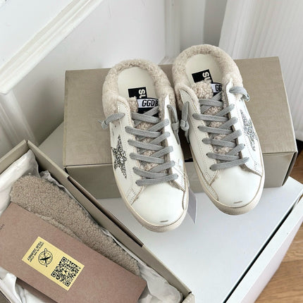 SUPER-STAR SABOTS IN WHITE CALFSKIN WITH GLITTER WHITE STAR