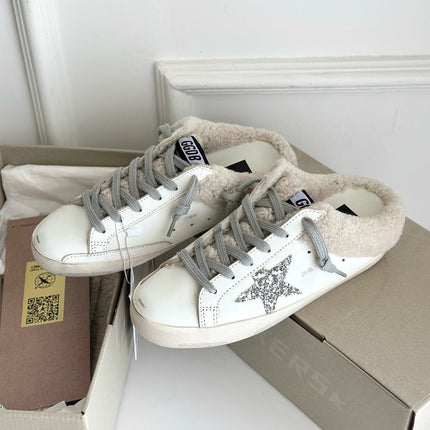 SUPER-STAR SABOTS IN WHITE CALFSKIN WITH GLITTER WHITE STAR