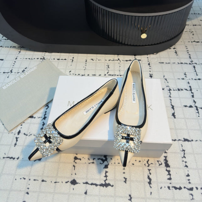 Hangisi 10mm Ballet Flat Beige Linen with Black Leather Jewel Buckle 161064