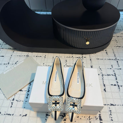 Hangisi 10mm Ballet Flat Beige Linen with Black Leather Jewel Buckle 161064