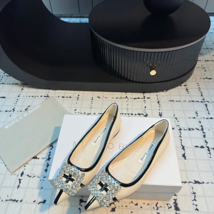 Hangisi 10mm Ballet Flat Beige Linen with Black Leather Jewel Buckle 161064