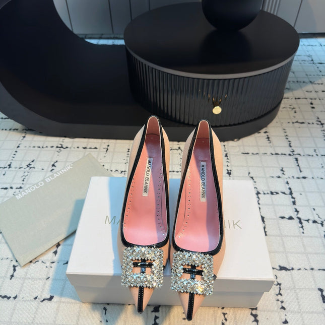 Hangisi 100 Pink Linen with Black Leather Jewel Buckle Pumps 161071