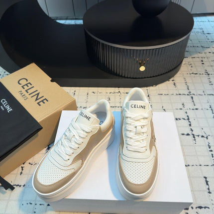 TRIOMPHE PLATFORM SNEAKERS IN WHITE AND BEIGE CALFSKIN EMBOSSED LOGO