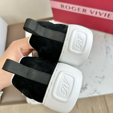 VIV' UP SNEAKERS IN BLACK SUEDE